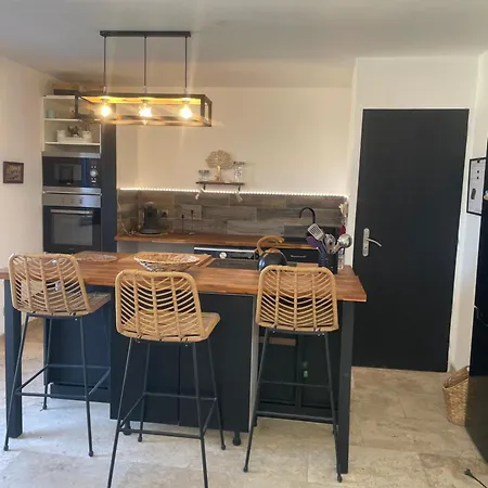 Gites Chez Stephanie Au Calme Martigues Exterior photo