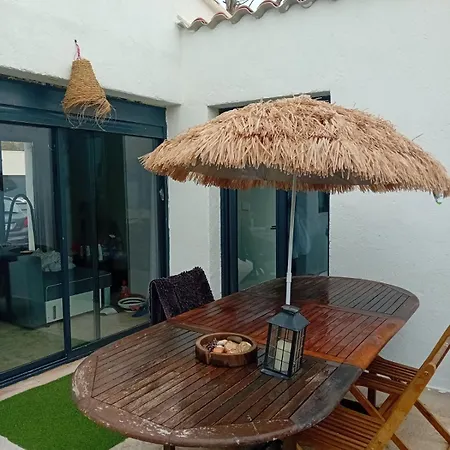 Gites Chez Stephanie Au Calme Martigues Exterior photo